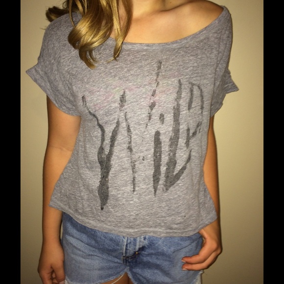 Wild tee - Picture 2 of 3