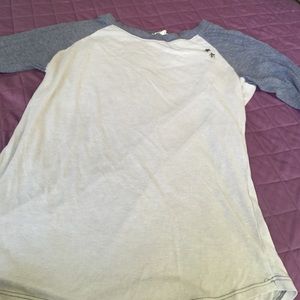 Grey baseball tee!