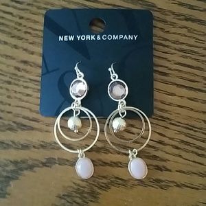 Dangle earings. Never  worn