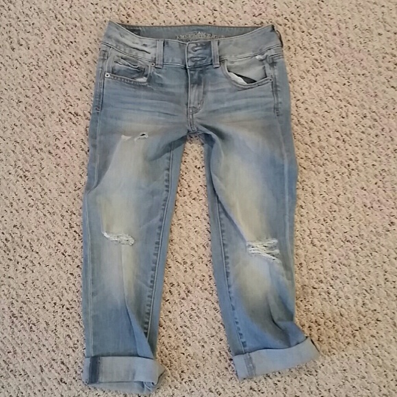 AE artist crop jeans