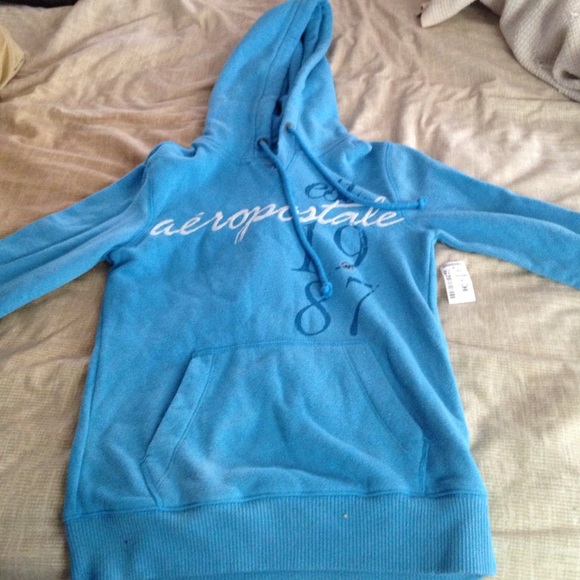 Light blue Aeropostale sweatshirt