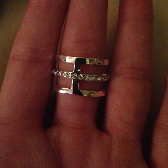 🌺Chico's 3-stack ring. Sz 7🌺 - Picture 3 of 3