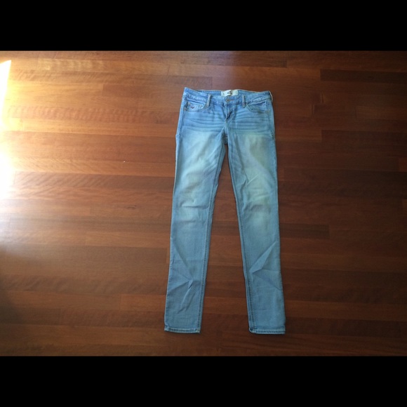 Hollister Skinnies