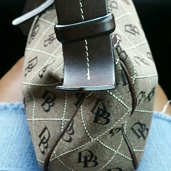 Small Dooney - Picture 2 of 3