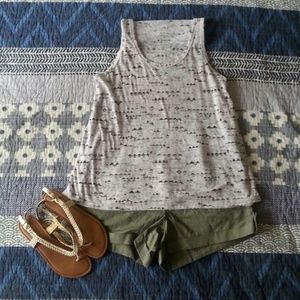Gray and black American Eagle Tank