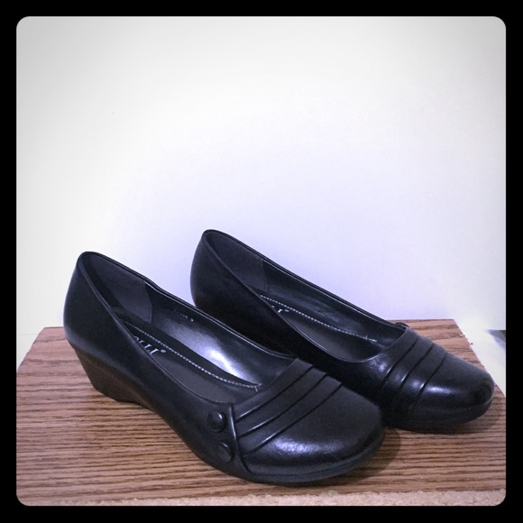 Classic Women's Shoes