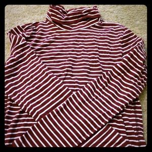 Turtle neck crop top