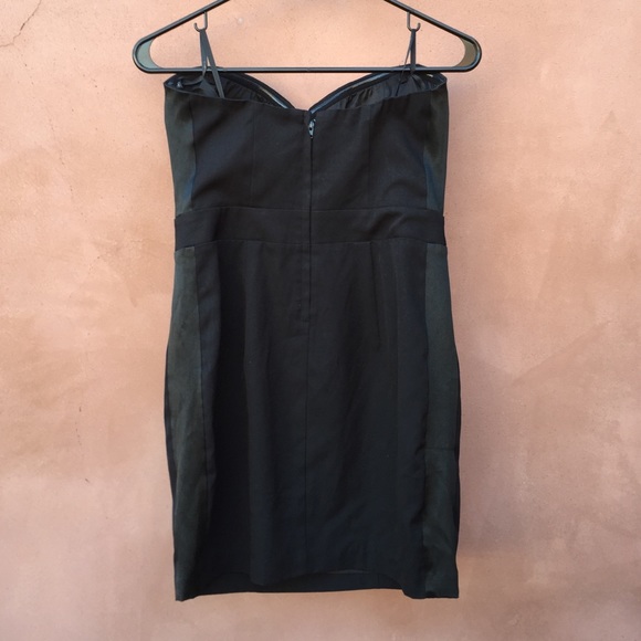 Bebe LBD - Picture 2 of 4