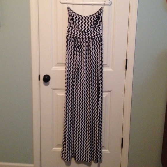 Black and White Chevron Maxi Dress