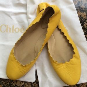 Chloe scalloped flats. Yellow.