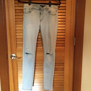 Forever 21 jeans with rips in the jeans