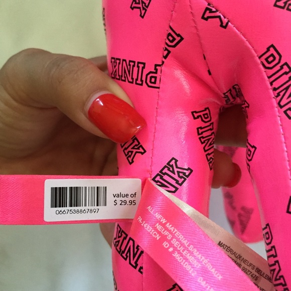 Pink VS Dog - Picture 2 of 3