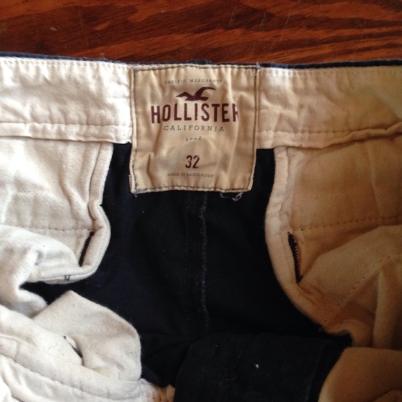 Shorts - Picture 2 of 2