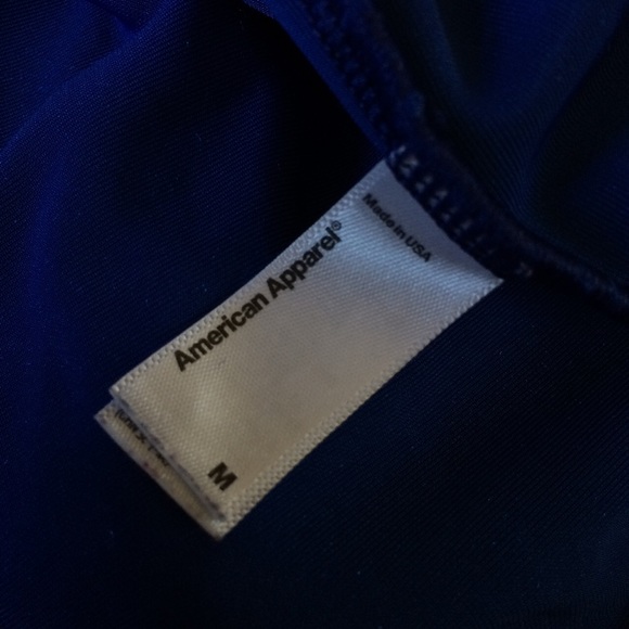 Velvet crop tee - Picture 2 of 2