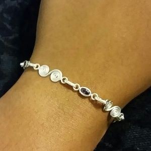 SILVER SWIRL BRACELET