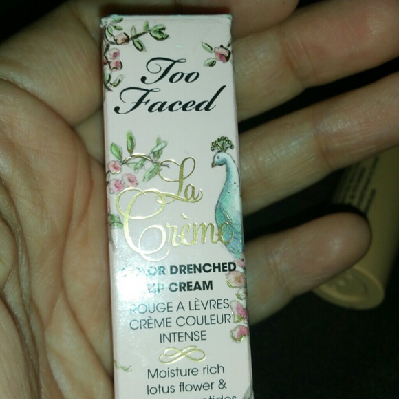 SOLD Too faced Lipstick and Foundation - Picture 1 of 3
