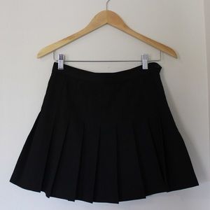 American Apparel Black Tennis Skirt