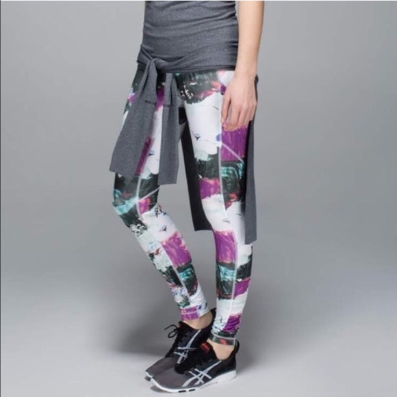 Temporary price drop Lululemon Pigment Wave Tights