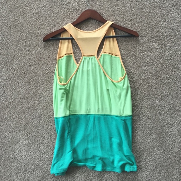 Excellent condition Racer Back Top - Picture 2 of 2