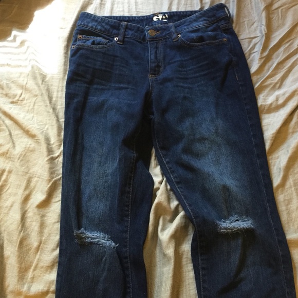 Dark blue ripped boyfriend jeans