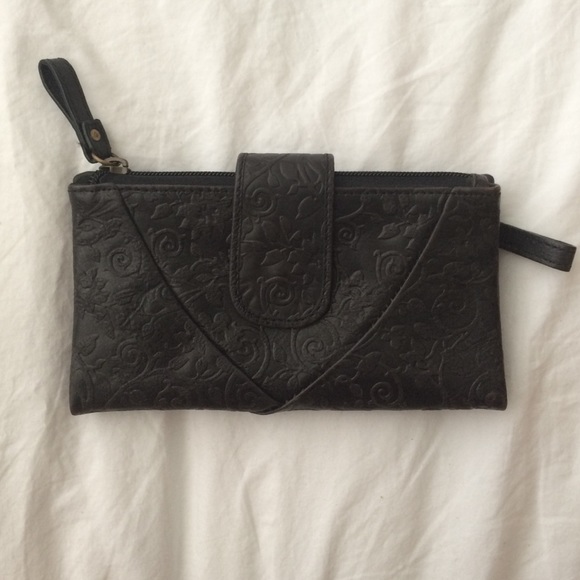 Rose Vine Fossil Wallet