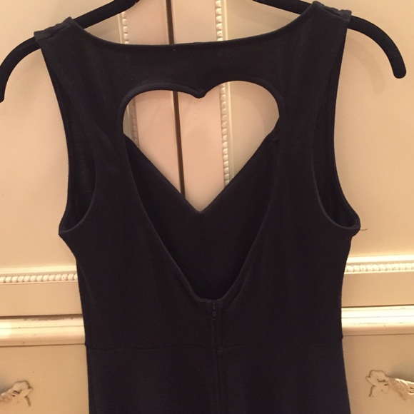 Classic black dress with heart cutout on back - Picture 2 of 4