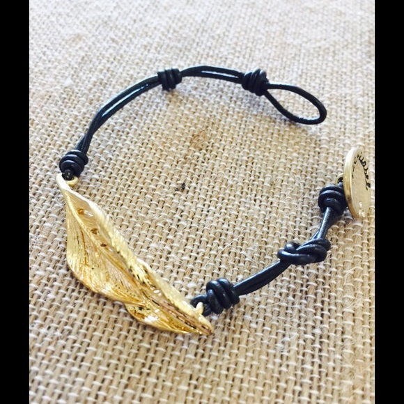 🌟Chloe&Isabel BRACELET🌟