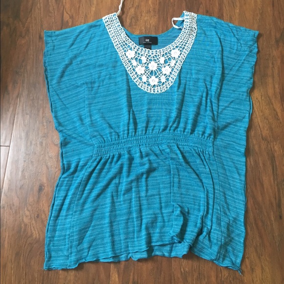 blue blouse