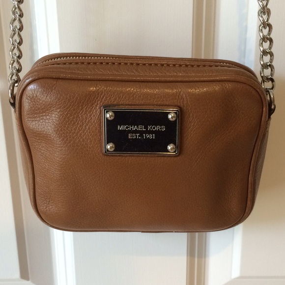 MICHAEL Michael Kors Handbags - MICHAEL Michael Kors Jet Set Crossbody