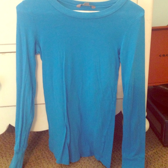 Light bright blue long sleeve rubbish shirt
