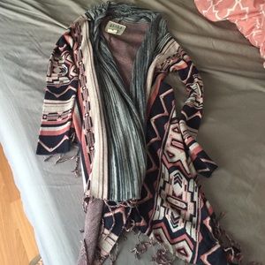 Tribal sweater billabong