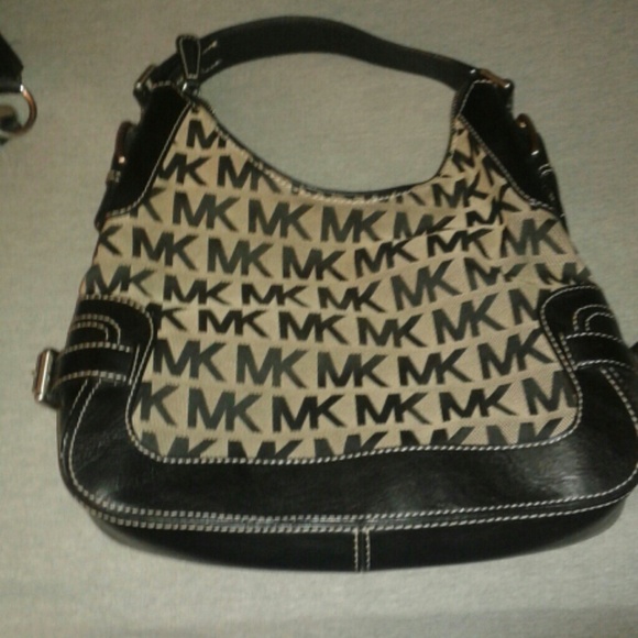 Michael Kors Authentic Handbag