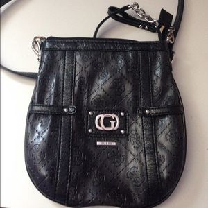 Black Guess Crossbody Purse