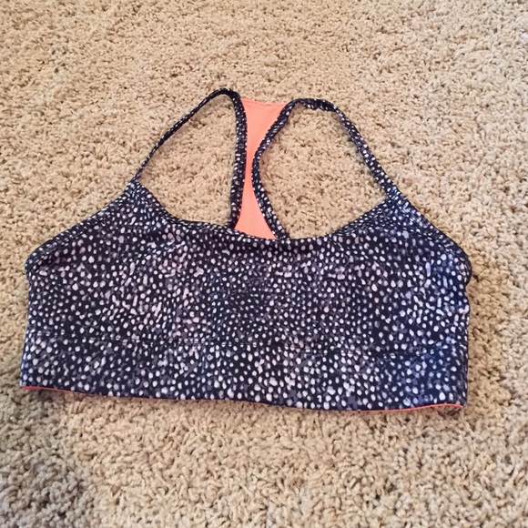 Sports bra