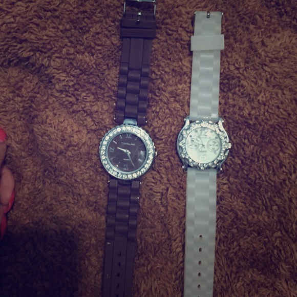 Kenneth Cole watches - Picture 1 of 1