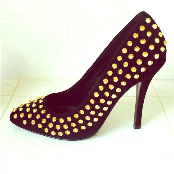 Steve Madden Gold Studded Black Heels