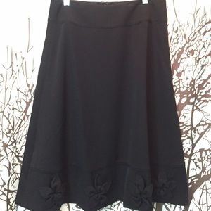 Winter weight black skirt unique details flirty