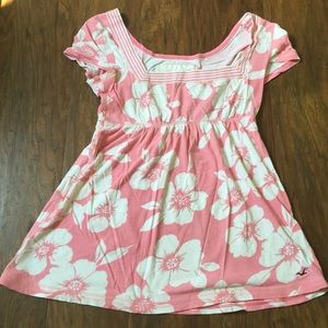 floral Hollister top