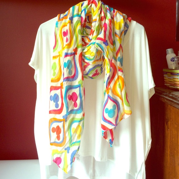 Retro Mickey Scarf