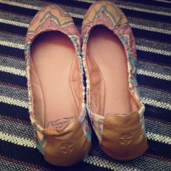 Lucky brand flats