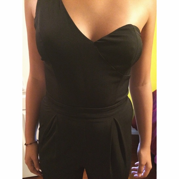 sexy black jumpsuit w/ a half sweetheart top - Picture 2 of 3