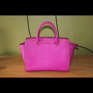 Michael Kors hot pink bag