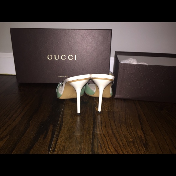 Gucci green sandals - Picture 2 of 3