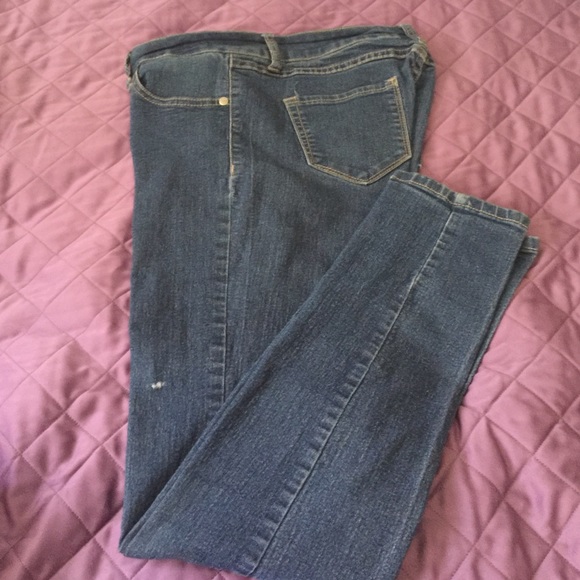 Jeans jeans jeans! - Picture 1 of 3