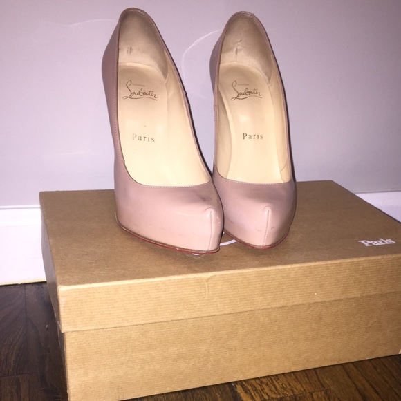 Christian Loubotins - Picture 2 of 3