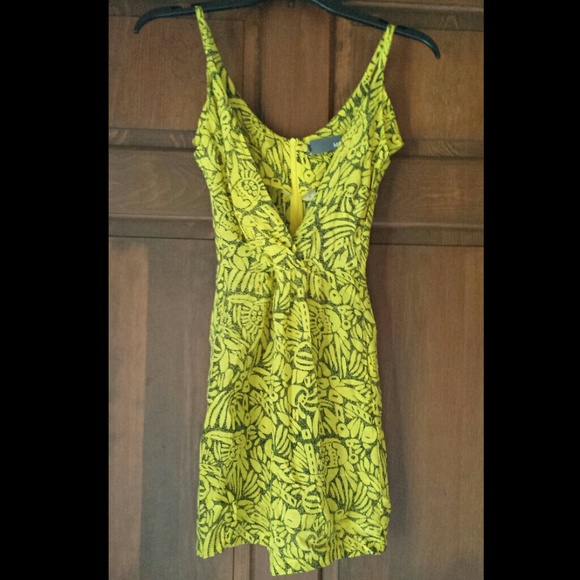 Black and yellow/gold dress