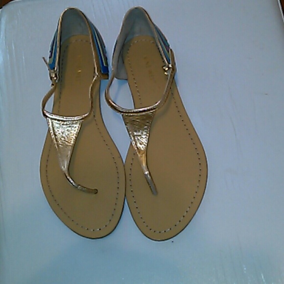 NINE WEST SANDALS