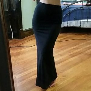 New black maxi skirt with slit American apparel xs