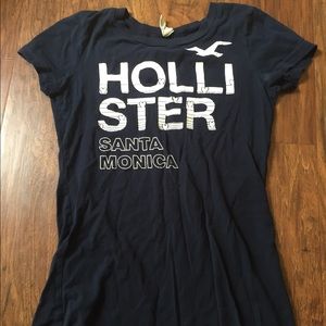 navy blue Hollister top
