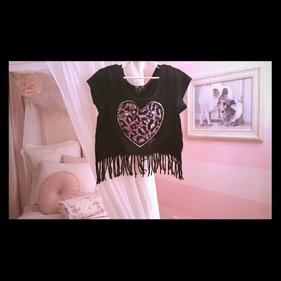 Justice sequin heart leopard cropped shirt